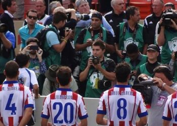 La FAPE reclama el derecho de los fotoperiodistas a cubrir los entrenamientos y partidos de la Liga