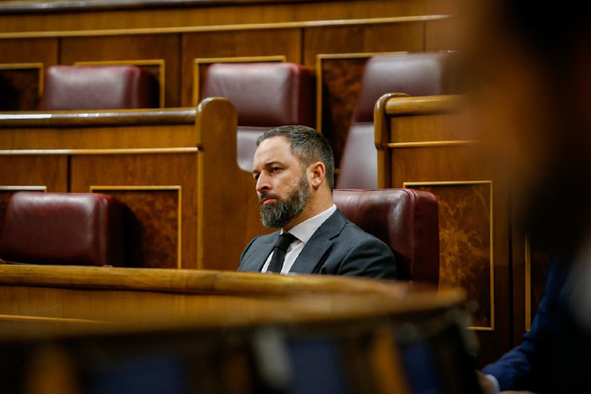 abascal congreso sentado.jpg