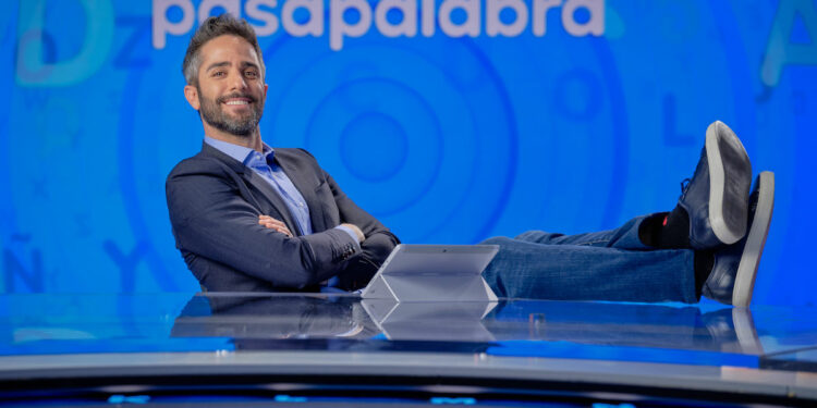 entrevista roberto leal pasapalabra 2.jpg