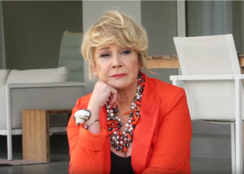 El misterioso silencio de las asociaciones de enfermos de cáncer ante el ‘mercadeo’ de ‘Sálvame’