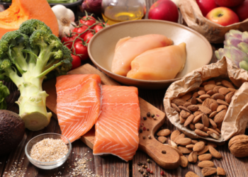 Los farmacéuticos aconsejan alimentos con vitamina C, D y Zinc para el sistema inmunitario