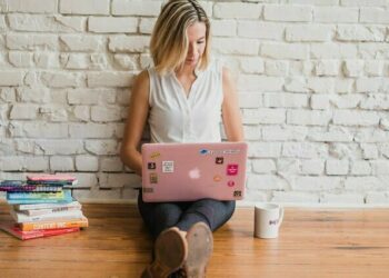 Solo 1 de cada 4 españoles considera clave el papel de los influencers en el éxito del “Quédate en casa”