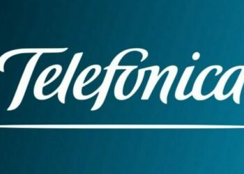 Telefónica recibe el premio al mayor emisor verde del sector TIC