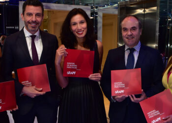 LLYC, premiada como Consultoría de Comunicación del Año en América Latina y Europa por los International Business Awards