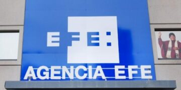 La Agencia EFE anuncia la contratación de personal externo y los sindicatos se echan encima