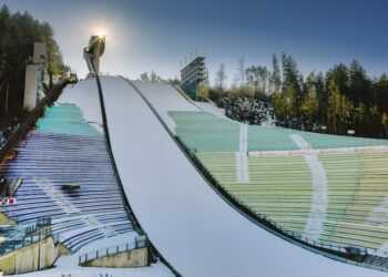 INNSBRUCK, AUSTRIA - JANUARY 27: (EDITORS NOTE: Exposure latitude of this image has been digitally increased.) The Bergisel Ski Jump is seen from the stadium on January 27, 2018 in Innsbruck, Austria. (Photo by Laszlo Szirtesi/Getty Images)