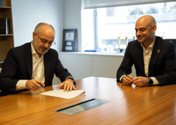 LLYC firma un convenio con la red Harvard Kennedy School Alumni en España