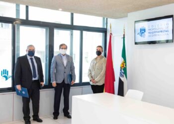 La póliza de responsabilidad civil de A.M.A cubrirá a los fisioterapeutas de Extremadura