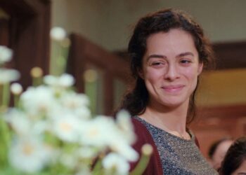 ‘Mujer’ lidera (17,2%) ante la despedida de ‘La noche D’ (10,8%)