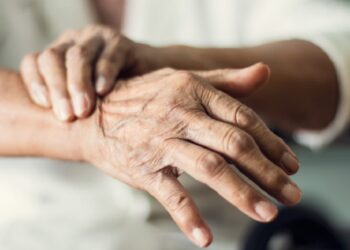 Cada año se diagnostican en España 10.000 nuevos casos de Parkinson