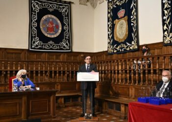 Cofares premia a los tutores de las Facultades de Farmacia de la Comunidad de Madrid