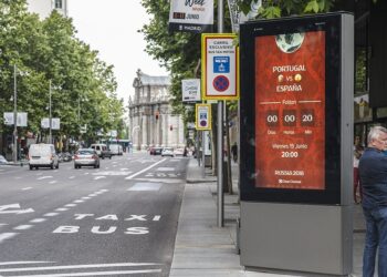 Los ingresos de Clear Channel caen un 30% y elevan las pérdidas a 332 millones