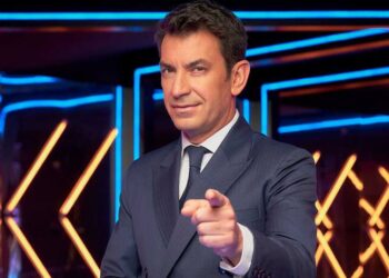 Arturo Valls (‘Mask Singer 2’): “Pongo la mano en el fuego: esta edición es mejor que la primera”