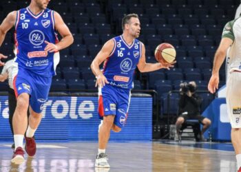 Periodista Deportivo es excluido del  baloncesto Uruguayo