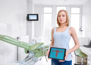 El cáncer de ovario no presenta signos ni síntomas específicos, el diagnóstico precoz es la clave