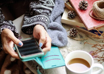 Sitecore: El 71% de los españoles no confía en los perfiles de los influencers y sus recomendaciones