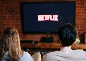 Las tendencias de ficción que marcarán 2022: adaptaciones y antologías sociales