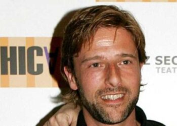 Muere Arturo Arribas, actor de ‘Hospital Central’, tras un incendio en su casa