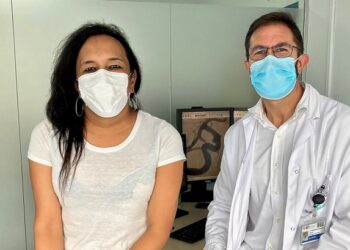 La Unidad de Neurorradiología Intervencionista de la Fundación Jiménez Díaz opera con éxito un aneurisma por la muñeca