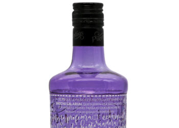 “La botella más injusta”, esta es la campaña de Puerto de Indias para reivindicar la igualdad con motivo del Día Internacional de la Mujer