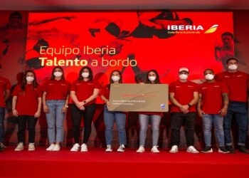 Iberia presentó el equipo Iberia Talento a bordo