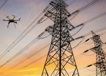 Telefónica Tech crea una solución de drones para el mantenimiento predictivo de las redes eléctricas