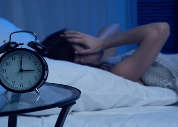 Las apneas producidas durante el sueño aumentan el riesgo de padecer cardiopatías, arritmias e ictus