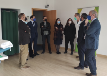 CEOE CEPYME Cantabria visita el Hospital Mutua Montañesa para conocer sus últimas novedades