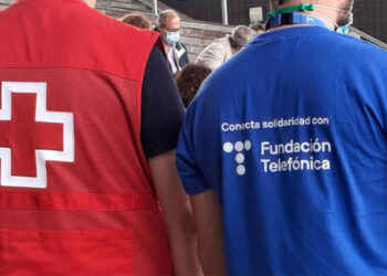 #SolidaridadConUcrania, Telefónica se une a Cruz Roja Española para ayudar a los desplazados