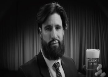 Grey Argentina y Pilsen Extra lanzan el bigote que salva cerveza