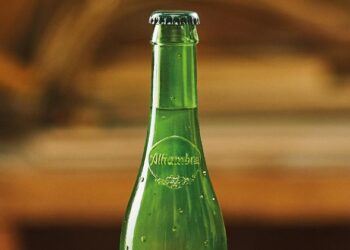 Cervezas Alhambra lanza su nuevo spot ‘Maestros del Tiempo’