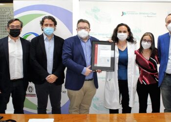 La Unidad de Atención Integral a Pacientes con Enfermedad Inflamatoria Intestinal de la Fundación Jiménez Díaz, acreditada por su excelencia y calidad