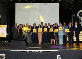 Canal CEO anuncia los ganadores de los I Premios DUX