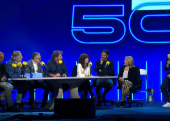 ‘Hora 25’ celebra su 50 aniversario con homenaje a Carlos Llamas