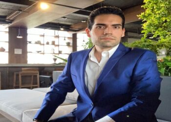 THE JUJU ficha a Rodrigo Morales