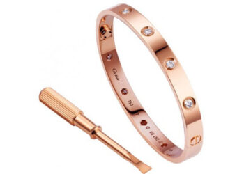 La demanda de Amazon y Cartier contra un influencer por promocionar en sus redes artículos de lujo falsificados