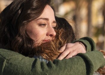 ‘Alba’ (14,2%) se despide liderando en solitario ante la nueva apuesta de Telecinco