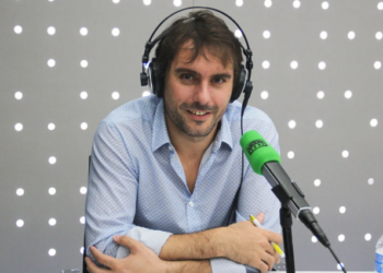 Rafa Latorre sustituye a Juan Ramón Lucas al frente de ‘La brújula’