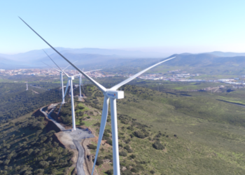 Naturgy y Ruralia crean la primera empresa española para el reciclaje integral de parques eólicos