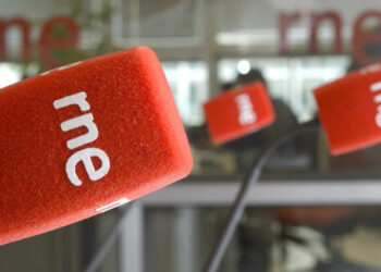 Los cambios que asumirá RNE para recuperar audiencia