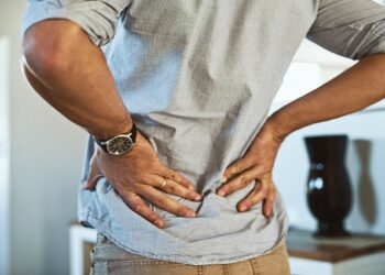 El dolor lumbar inflamatorio puede ser síntoma de una patología grave