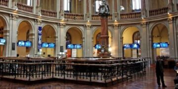 El Ibex comienza la jornada enfilando su séptima caída