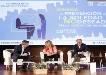 El Ayuntamiento de Madrid consolida su compromiso contra la soledad no deseada