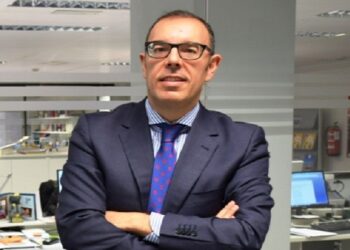 Paco Fernández, al Colegio de Farmacéuticos