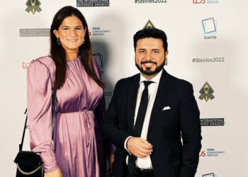 LLYC se hace con un Grand Stevie