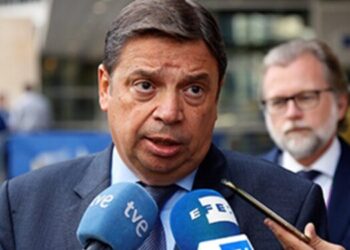 Un premio de Agricultura desata burlas en la Agencia Efe: “Todo queda en casa”