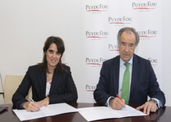 Renfe, Transporte Oficial del parque Puy du Fou España en Toledo