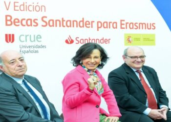 Santander amplia su programa de becas para estudiantes Erasmus