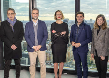 Carlos Franganillo viajará al futuro en ‘10.000 días’, la nueva serie documental de TVE