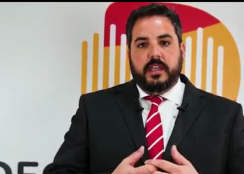 Un empresario de medios afín a Vox debe cinco nóminas a los trabajadores de su empresa de limpieza